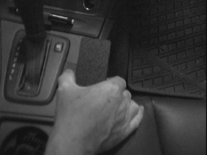 Brodit ProClip 832912 voor Volvo XC70 2000-2004 en Volvo V70 N 2000-2004 - detail van dashboardmontage