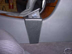 Brodit ProClip 833042 voor Mercedes Benz E-Class, Stationwagon 2003-2009, Mercedes Benz E-Class, Stationwagon 2004-2009 e.a. - detail van dashboardmontage