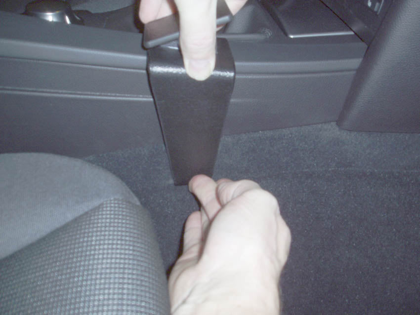Brodit ProClip 833379 voor BMW 5-series M5 E60, E61 2004-2010 - detail van dashboardmontage