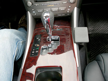 Brodit ProClip 833849 voor Lexus IS Series 2006-2013 en Lexus IS Convertible Series 2009-2015 - installatiepositie