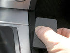 Brodit ProClip 833995 voor Mercedes Benz C-Class (180-320) 2007-2010 en Mercedes Benz C-Class (180-320) 2008-2010 - montagepositie op dashboard
