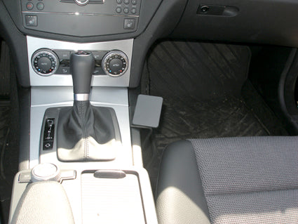 Brodit ProClip 833995 voor Mercedes Benz C-Class (180-320) 2007-2010 en Mercedes Benz C-Class (180-320) 2008-2010 - installatiepositie