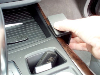 Brodit ProClip 834009 voor BMW X5 2007-2013 - detail van dashboardmontage
