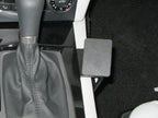 Brodit ProClip 834270 voor Mercedes Benz GLK-Class 2008-2012 - detail van dashboardmontage