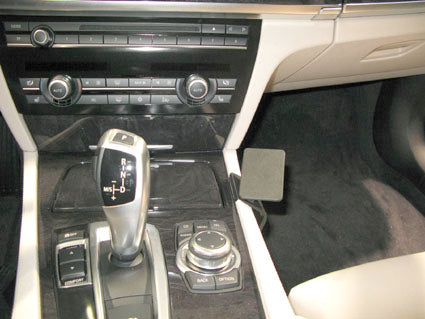 Brodit ProClip 834299 voor BMW 7-series F01, F02 2009-2015 - installatiepositie