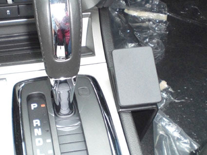 Brodit ProClip 834364 voor Ford Fusion 2010-2012, Mercury Milan Hybrid 2010-2012 en Mercury Milan 2010-2012 - detail van dashboardmontage