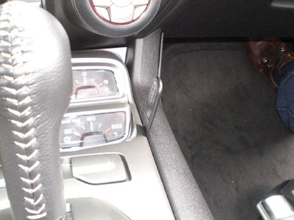 Brodit ProClip 834377 voor Chevrolet Camaro 2010-2015 - montagepositie op dashboard