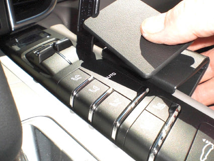 Brodit ProClip 834483 voor Porsche Panamera 2010-2017 - ProClip geplaatst in het voertuig