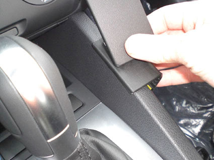 Brodit ProClip 834533 voor Volkswagen Jetta 2011-2018 - ProClip geplaatst in het voertuig