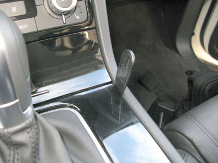 Brodit ProClip 834596 voor Volkswagen Touareg 2011-2018 - montagepositie op dashboard