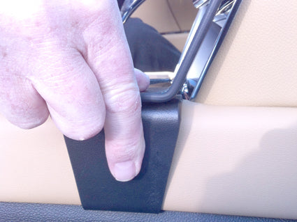 Brodit ProClip 834819 voor Cadillac XTS 2012-2019 - ProClip geplaatst in het voertuig