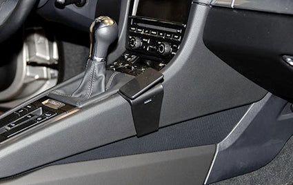 Brodit ProClip 834878 voor Porsche Cayman (Type 981) 2012-2021, Porsche Boxster (Type 981) 2012-2020 en Porsche 911 (Type 991) 2012-2019 - detail van dashboardmontage