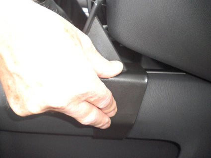 Brodit ProClip 834923 voor Nissan Pathfinder 2013-2021 - ProClip geplaatst in het voertuig