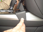 Brodit ProClip 834924 voor Acura RLX 2013-2018 - detail van dashboardmontage