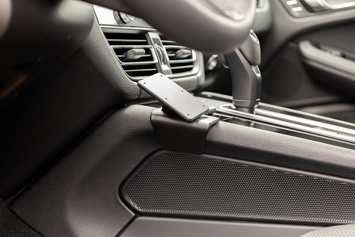 Brodit ProClip 835012 voor Porsche Macan 2015-2026 - montagefoto 8