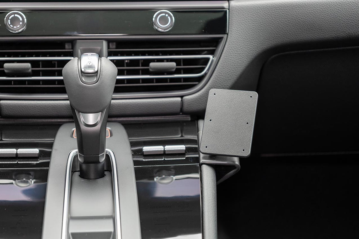 Brodit ProClip 835013 voor Porsche Macan 2015-2026 - montagefoto 6