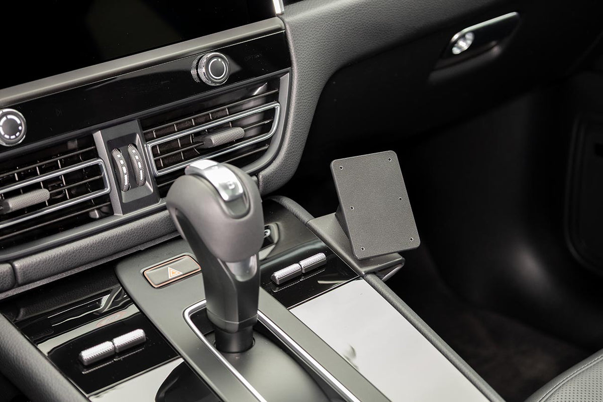 Brodit ProClip 835013 voor Porsche Macan 2015-2026 - montagefoto 9