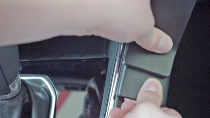 Brodit ProClip 835230 voor Mazda CX-9 2016-2023 - detail van dashboardmontage
