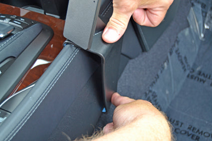 Brodit ProClip 835235 voor Lexus LX Series 2016-2021 - ProClip geplaatst in het voertuig
