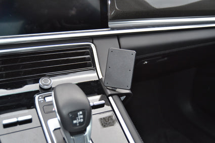 Brodit ProClip 835360 voor Porsche Panamera 2018-2024 - detail van dashboardmontage