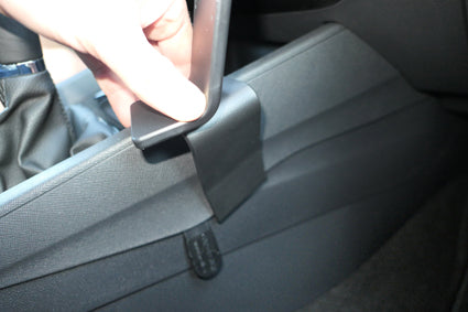 Brodit ProClip 835642 voor Skoda Octavia IV 2020-2026 - detail van dashboardmontage