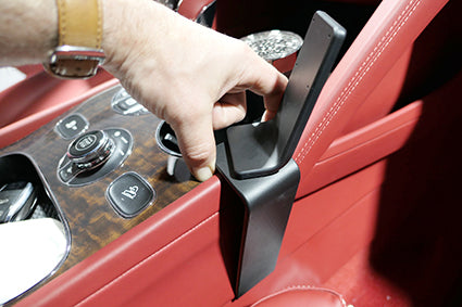 Brodit ProClip 835778 voor Bentley Bentayga 2015-2026 - ProClip geplaatst in het voertuig