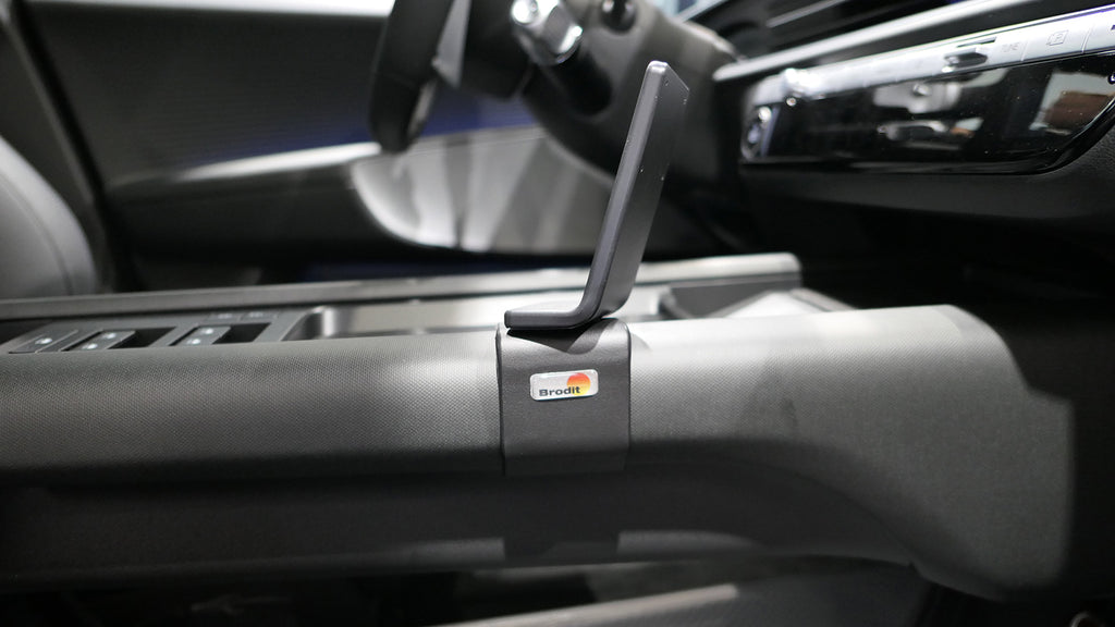 Brodit ProClip 835949 voor Hyundai Ioniq 6 2023-2026 - montagefoto 6