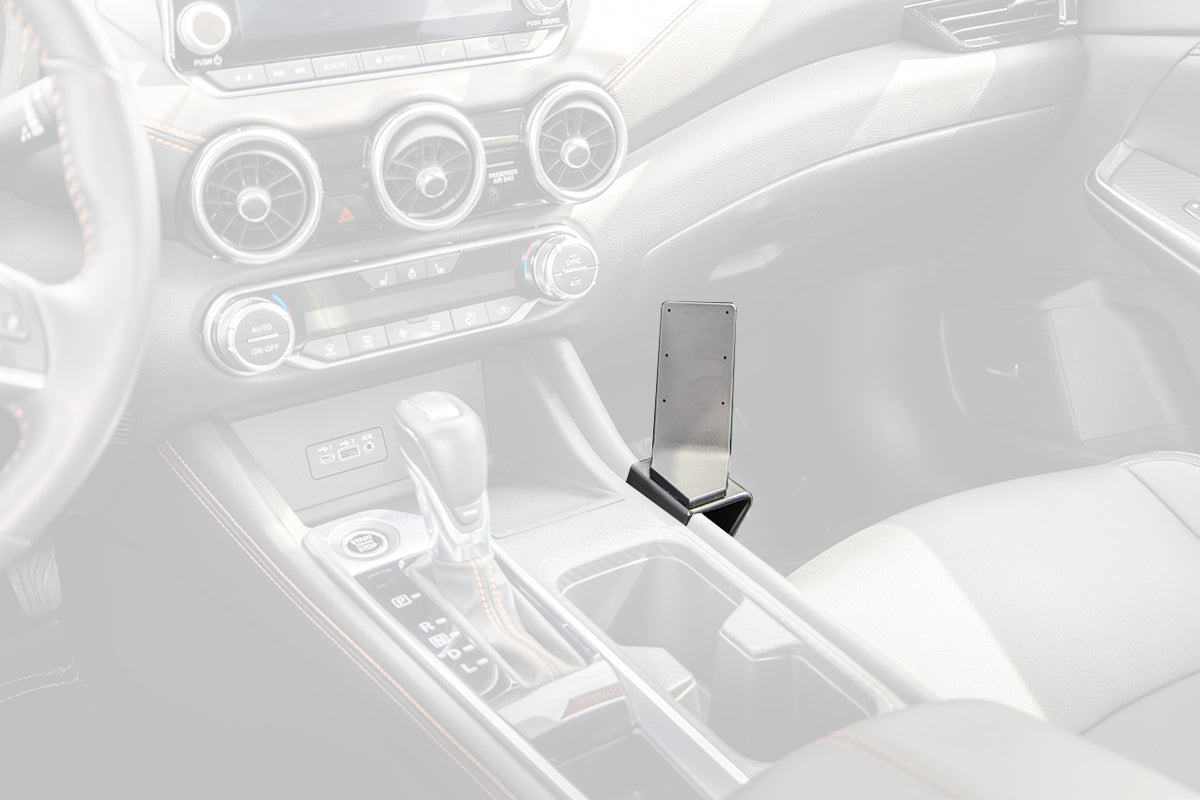 Brodit ProClip 836012 voor Nissan Sentra 2020-2025 - productfoto zwarte ABS montagebasis