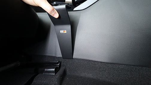 Brodit ProClip 836036 voor Hyundai Kona Hybrid 2024-2026 en Hyundai Kona 2024-2026 - montagepositie op dashboard