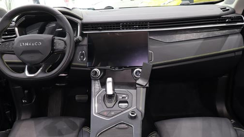 Brodit ProClip 836081 voor Lynk & Co 05 2020-2026 en Lynk & Co 01 2020-2024 - installatiepositie