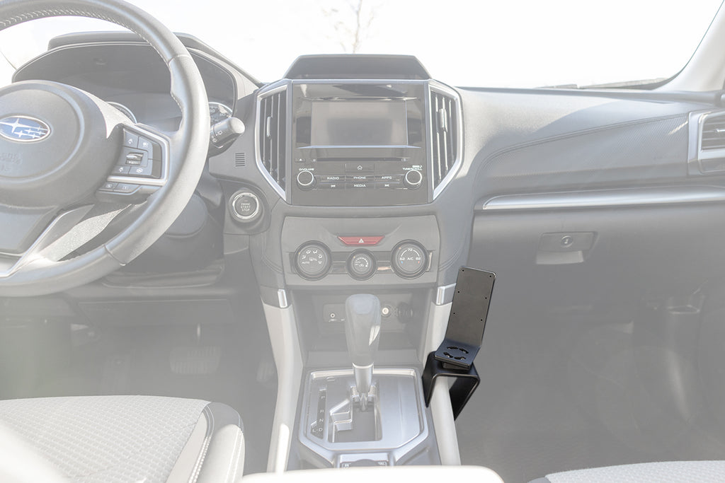 Brodit ProClip 836095 voor Subaru Impreza 2017-2023, Subaru Forester 2018-2024 en Subaru Crosstrek 2019-2023 - productfoto zwarte ABS montagebasis