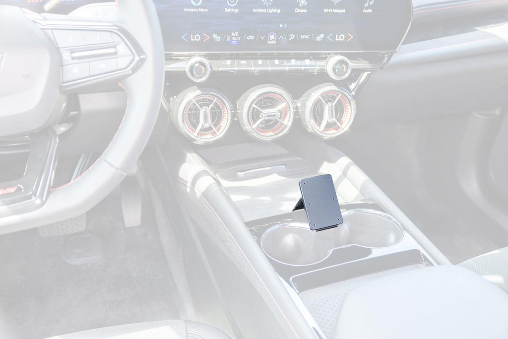 Brodit ProClip 836101 voor Chevrolet Blazer EV 2024-2026 - productfoto zwarte ABS montagebasis
