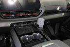 Brodit ProClip 836131 voor Chevrolet Silverado EV 2024-2026 - montagefoto 7