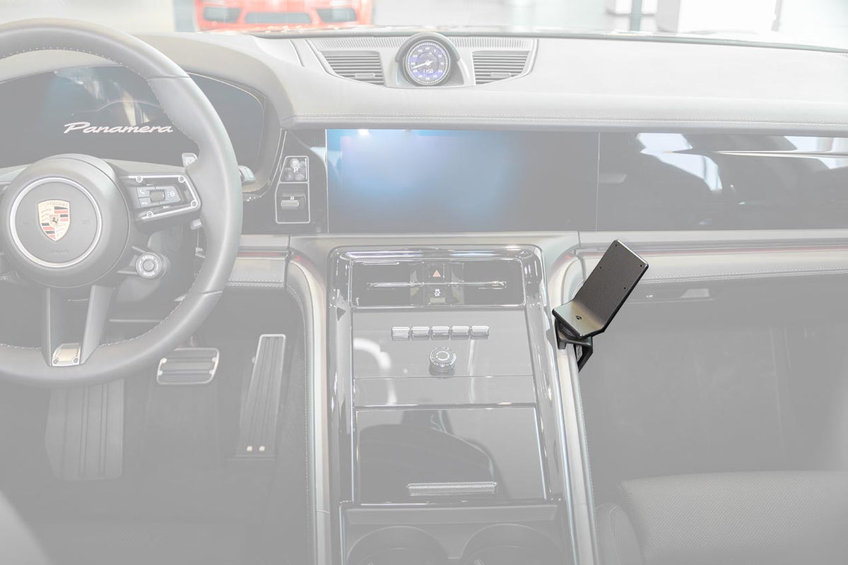 Brodit ProClip 836138 voor Porsche Panamera 2025-2026 - productfoto zwarte ABS montagebasis