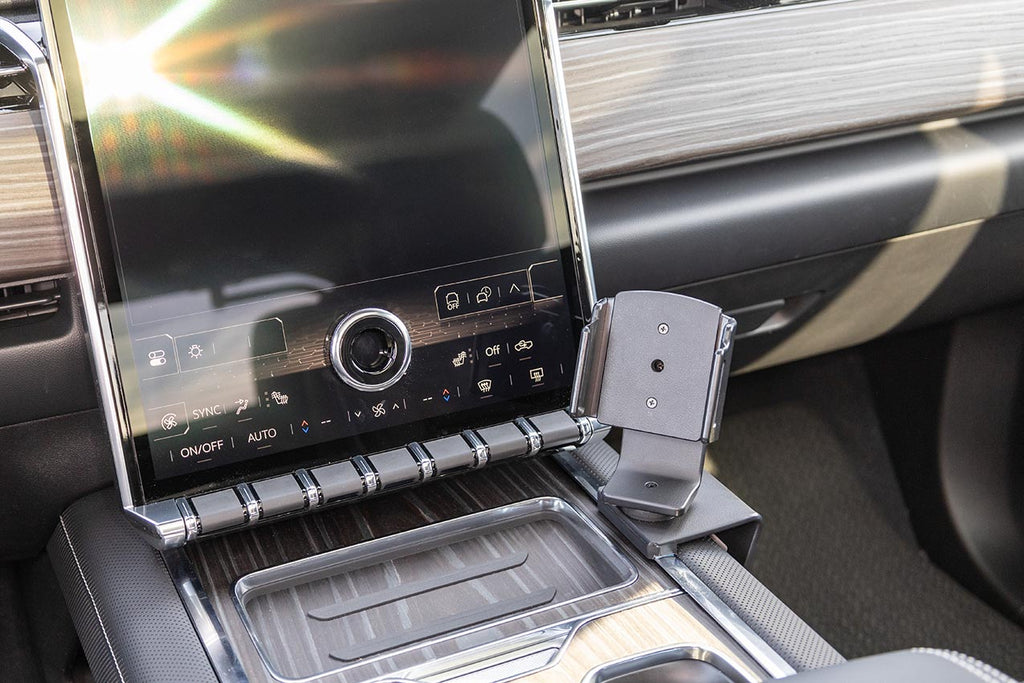 Brodit ProClip 836148 voor GMC Sierra EV 2024-2026 - montagefoto 6