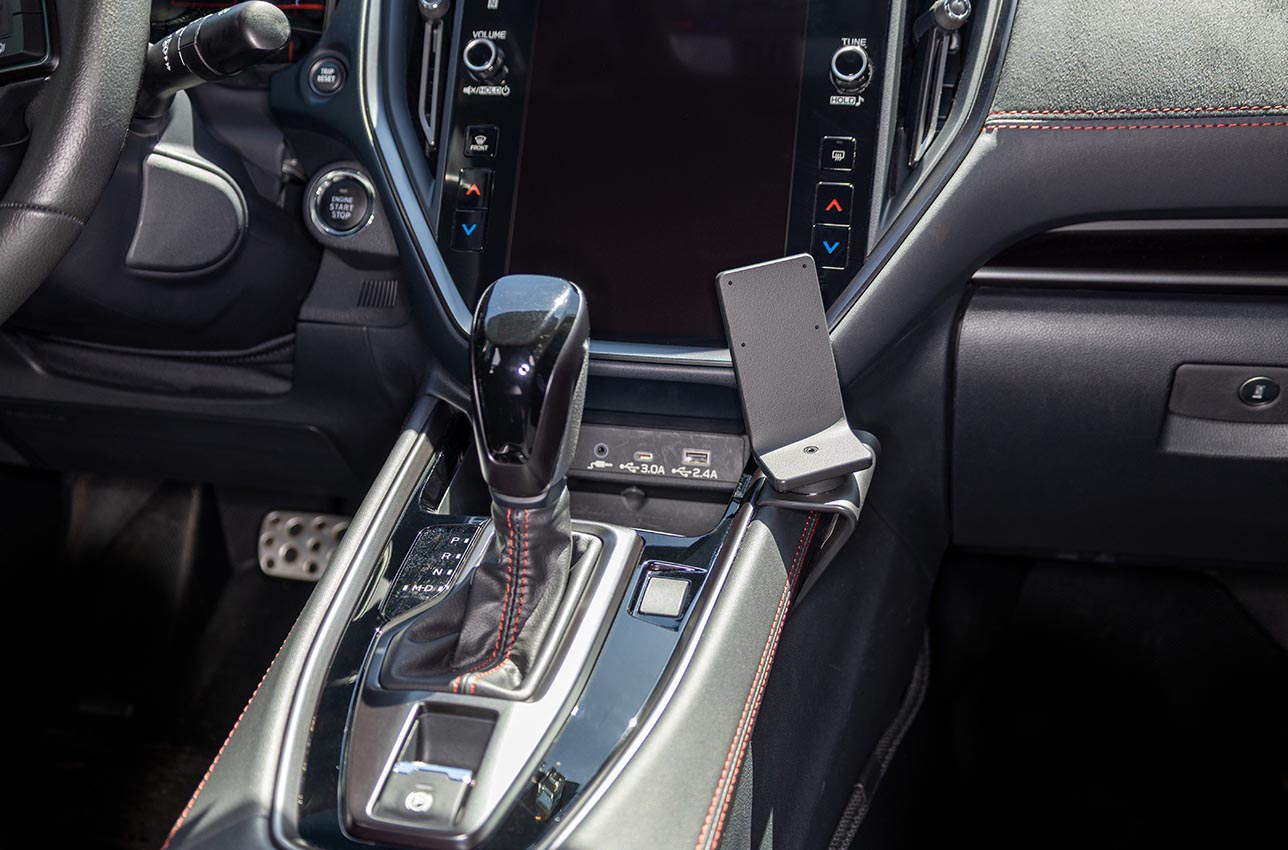 Brodit ProClip 836195 voor Subaru WRX 2022-2026 - montagefoto 6