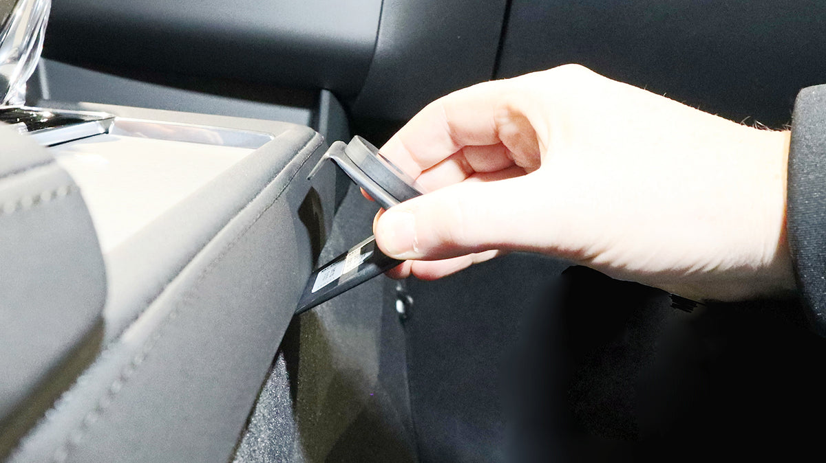 Brodit ProClip 836315 voor Volvo XC60 2025-2027 - montagepositie op dashboard