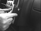 Brodit ProClip 851841 voor Volvo 440/460 1989-1996 - detail van dashboardmontage
