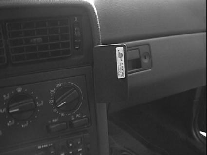 Brodit ProClip 851936 voor Volvo 850 1992-1997 - installatiepositie