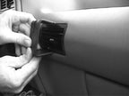 Brodit ProClip 852008 voor Ford Ranger 1993-1994 en Ford Explorer 1993-1994 - montagepositie op dashboard