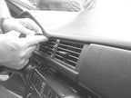 Brodit ProClip 852015 voor Mercedes Benz 124 (200-500E) 1986-1994 - detail van dashboardmontage