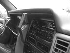 Brodit ProClip 852029 voor Jeep Grand Cherokee 1993-1995 - detail van dashboardmontage