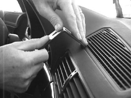 Brodit ProClip 852083 voor BMW 7-series E38 1994-2001 en BMW 7-series E38 1995-2001 - ProClip geplaatst in het voertuig