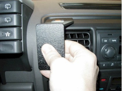 Brodit ProClip 852096 voor Land Rover Discovery 1+2 1994-2004 - ProClip geplaatst in het voertuig