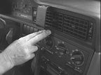 Brodit ProClip 852127 voor Volvo 850 1992-1997 - detail van dashboardmontage