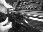 Brodit ProClip 852157 voor Ford Crown Victoria 1995-2012, Mercury Marauder 2003-2005 en Mercury Grand Marquis 1995-2010 - ProClip geplaatst in het voertuig