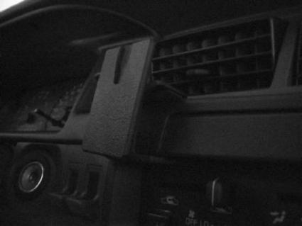 Brodit ProClip 852254 voor Toyota T100 1995-1998 - detail van dashboardmontage
