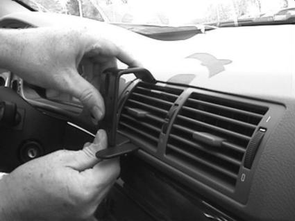 Brodit ProClip 852280 voor BMW 5-series M5 E39 1996-2003 - ProClip geplaatst in het voertuig