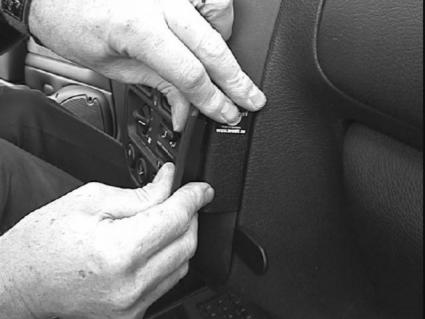 Brodit ProClip 852309 voor Peugeot 106 1996-2002 - ProClip geplaatst in het voertuig