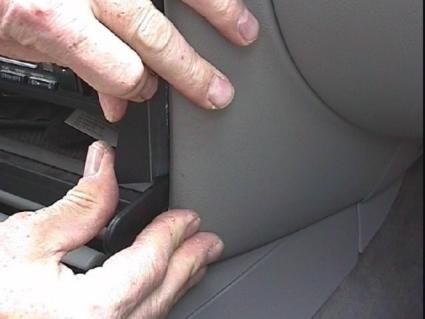 Brodit ProClip 852404 voor Volkswagen Passat 1998-2005 en Volkswagen Passat 1997-2005 - montagepositie op dashboard